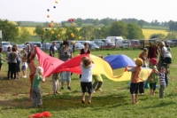 Bunte Bälle einsammeln