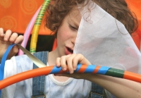 Beim Bauen eines Hula-Hoop-Reifens