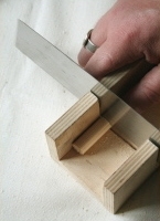 Holzdübel sägen
