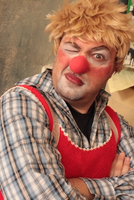 Onkel als Clown