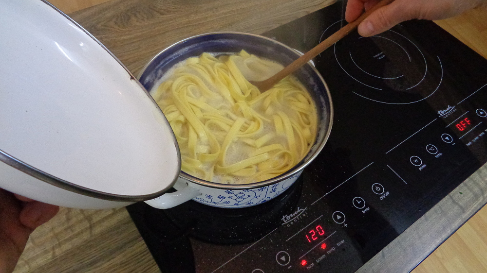 Bissfeste Nudeln mit Eiern und Hartweizengrieß – Nudeln kochen