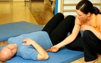 Basisübung Rückenschule - Tisch